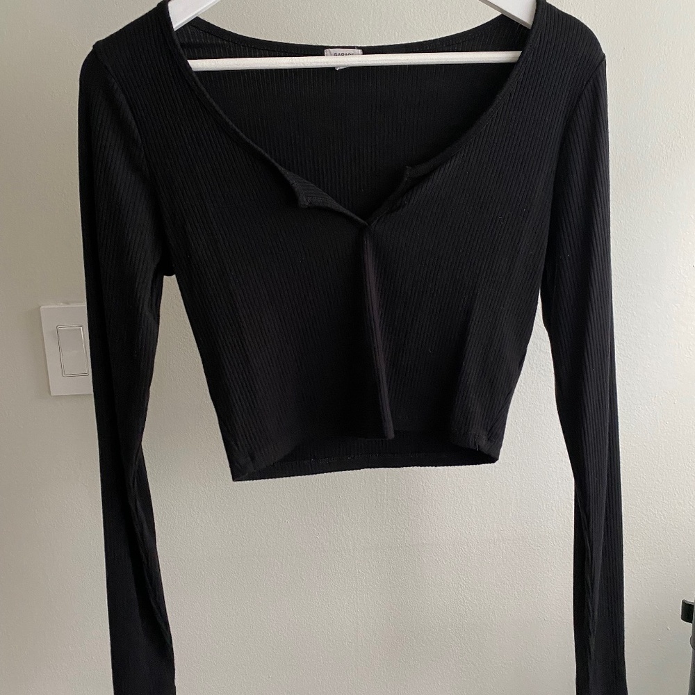 Garage Cropped Notched Longsleeve T Shirt, S